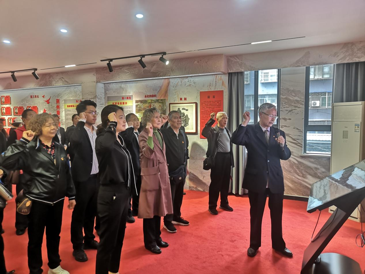緬懷革命先烈，傳承紅色基因——居安物業(yè)荊州分公司黨支部開展清明祭英烈活動